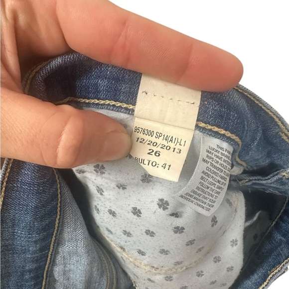 Lucky Brand Jeans | Sienna Weekender Ankle Crop | Distressed | Womens 26 - Picture 7 of 7